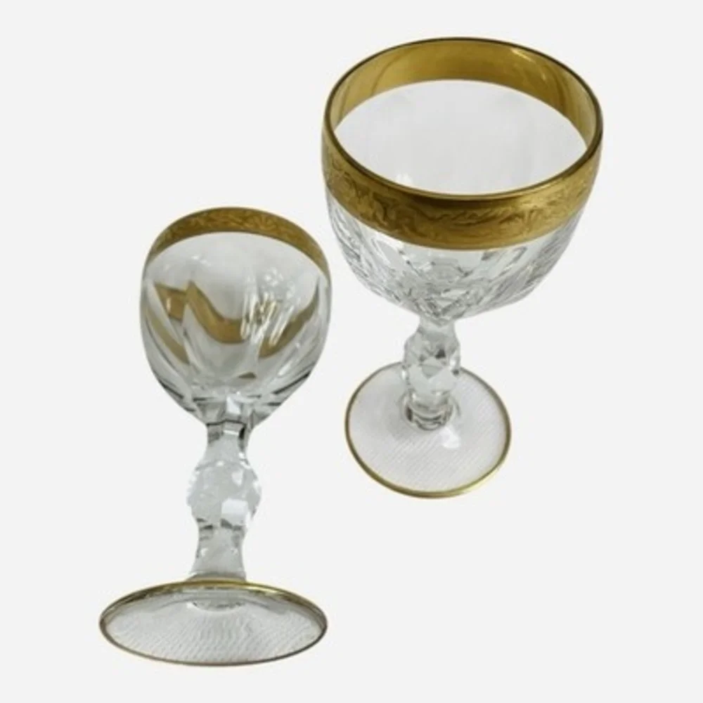 Unmarked pair vintage